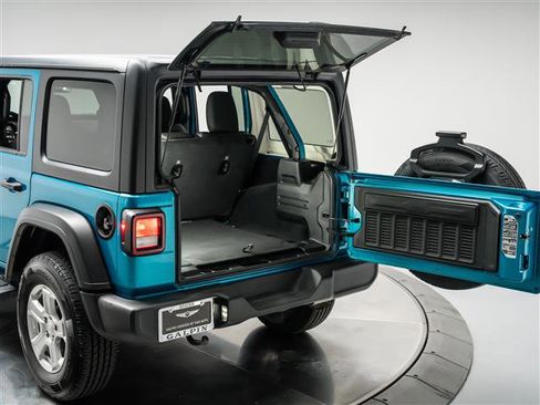 Used 2020 Jeep Wrangler Unlimited Sport S image 26