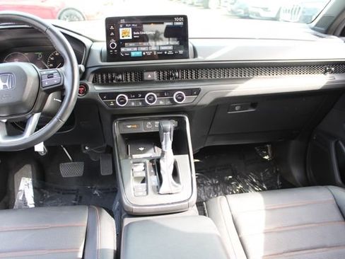 Used 2025 Honda CR-V Sport-L image 14