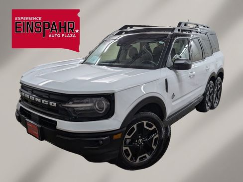 Used 2022 Ford Bronco Sport Outer Banks w/ Tech Package image 1