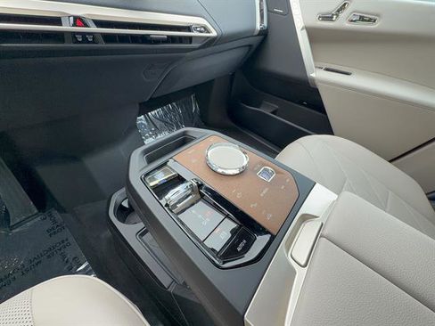 Certified 2023 BMW iX xDrive50 w/ Premium Package image 18
