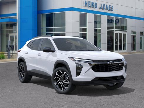 New 2026 Chevrolet Trax RS w/ Driver Confidence Package image 7