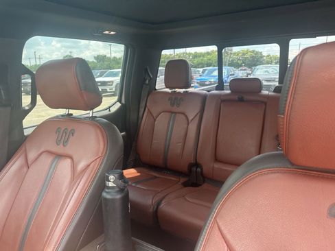 Used 2018 Ford F150 King Ranch w/ Equipment Group 601A Luxury AWD/4WD image 10