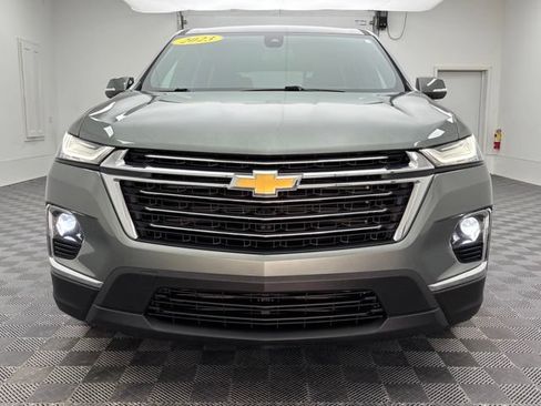 Used 2023 Chevrolet Traverse LT w/ LPO, Floor Liner Package FWD image 13