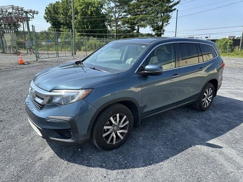 Used 2020 Honda Pilot EX image 4
