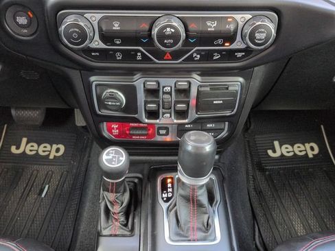 Used 2020 Jeep Wrangler Unlimited Rubicon AWD/4WD image 19