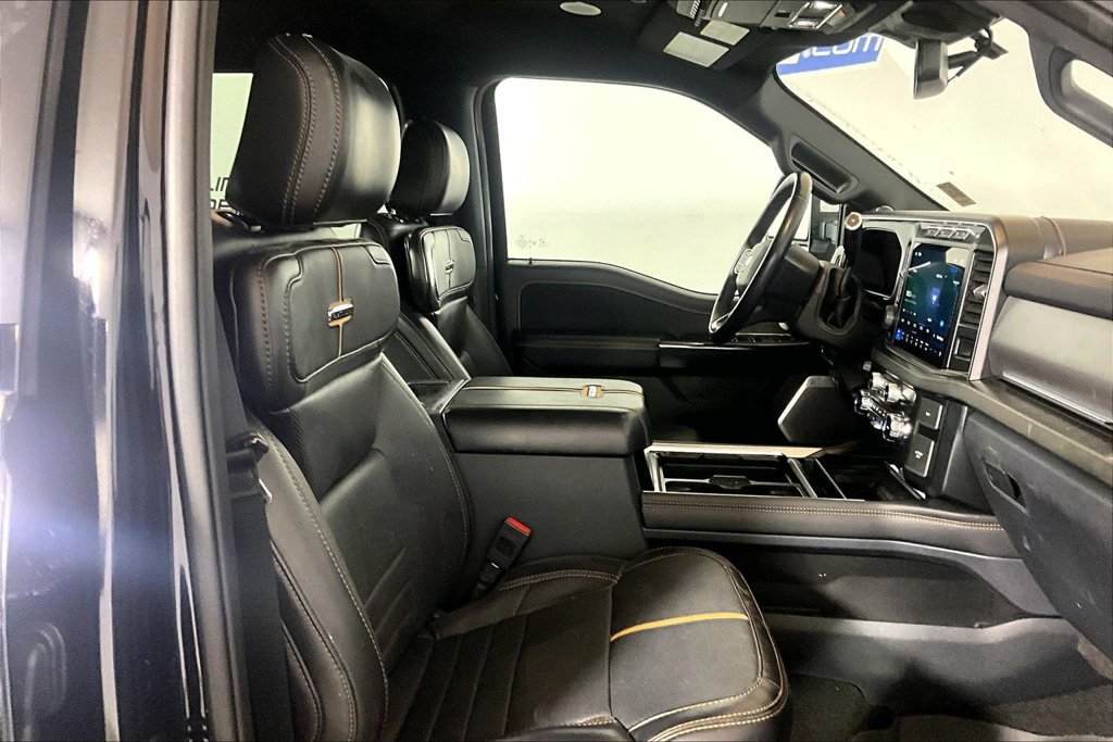 Used 2024 Ford F250 Platinum AWD/4WD image 6