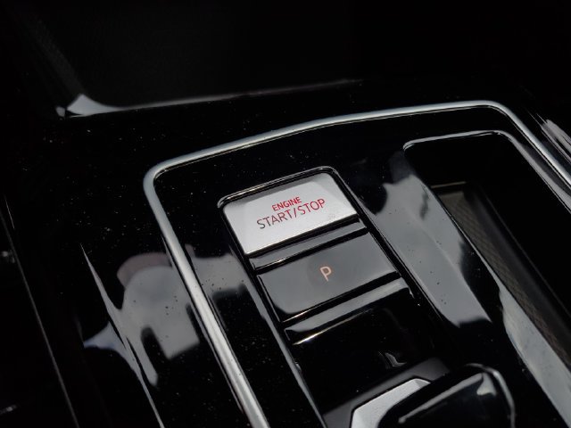 New 2026 Volkswagen GTI SE FWD image 30
