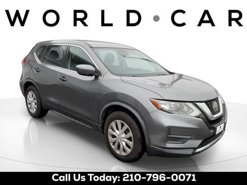 Used 2020 Nissan Rogue S image 1