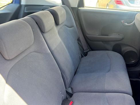 Used 2010 Honda Fit image 12