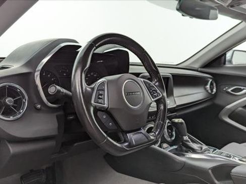 Used 2022 Chevrolet Camaro LT image 18