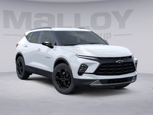New 2026 Chevrolet Blazer LT w/ Midnight/Sport Edition image 8