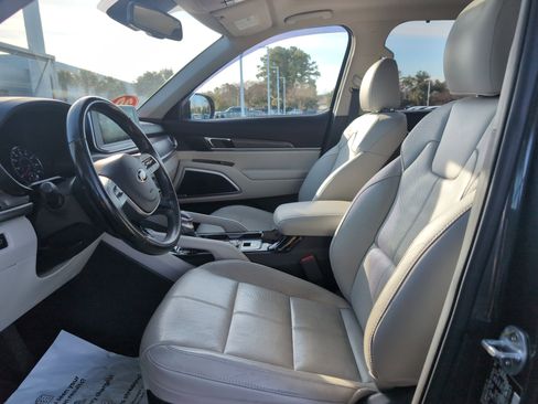 Used 2020 Kia Telluride EX w/ EX Premium Package image 16