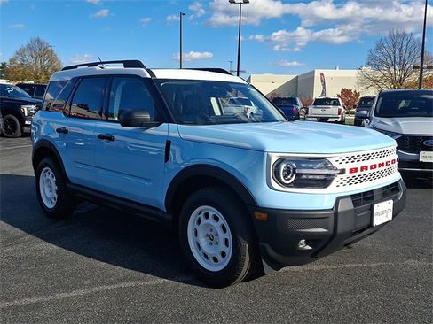 New 2025 Ford Bronco Sport Heritage w/ Convenience Package image 2