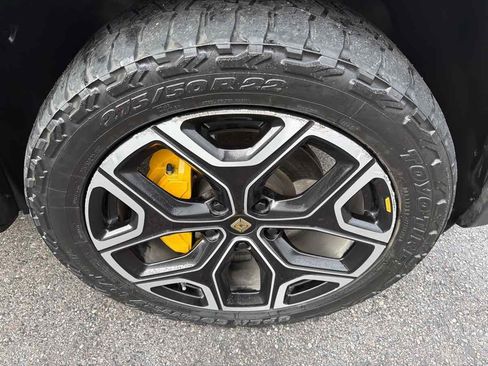 Used 2022 Rivian R1T Launch Edition image 21