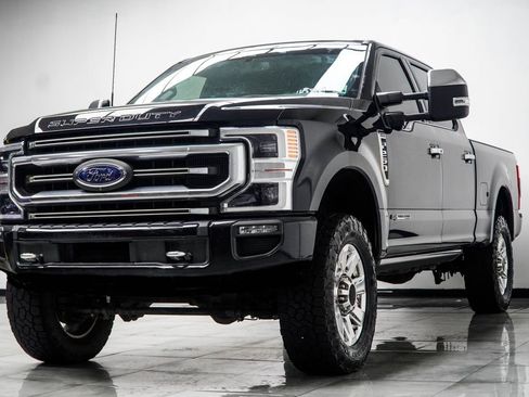 Used 2022 Ford F250 Platinum AWD/4WD image 6