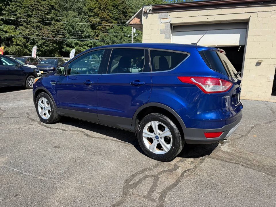 Used 2015 Ford Escape SE AWD/4WD image 8