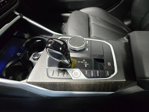 Used 2022 BMW 330i xDrive Sedan w/ Driving Assistance Package AWD/4WD image 28