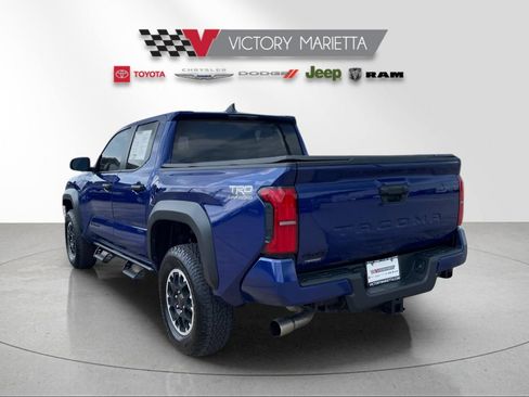 Used 2025 Toyota Tacoma TRD Off-Road AWD/4WD image 3