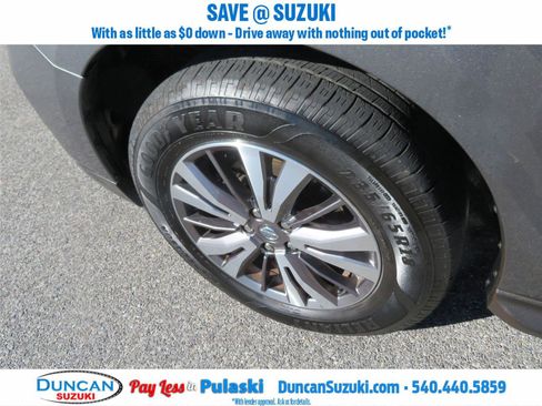 Used 2019 Nissan Pathfinder SV image 9