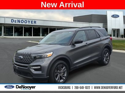 Used 2024 Ford Explorer XLT w/ Equipment Group 202A