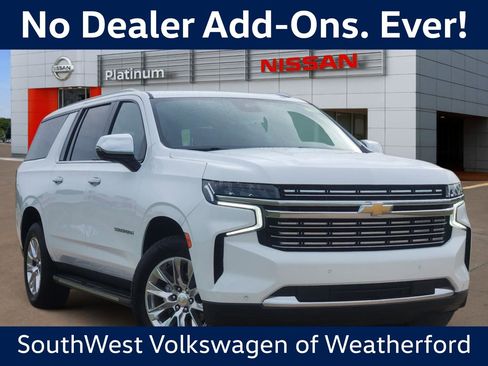 Used 2023 Chevrolet Suburban Premier RWD image 1