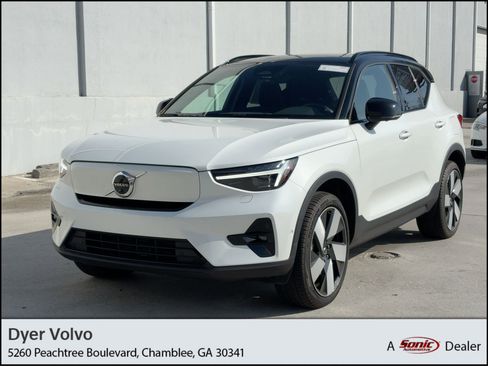 Certified 2023 Volvo XC40 Recharge Ultimate image 1