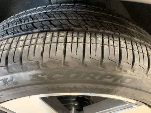 Used 2026 Hyundai Santa Fe Limited w/ Tow & Go Package AWD/4WD image 32