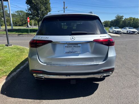 Used 2026 Mercedes-Benz GLE 450 4MATIC image 5