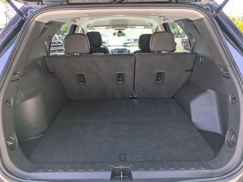 Used 2022 Chevrolet Equinox LS w/ LS Convenience Package image 13