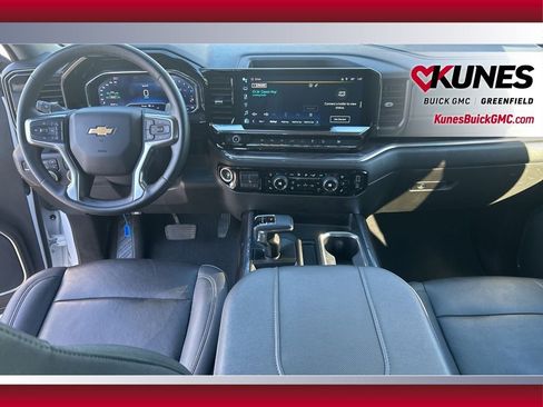Used 2024 Chevrolet Silverado 1500 LTZ image 37
