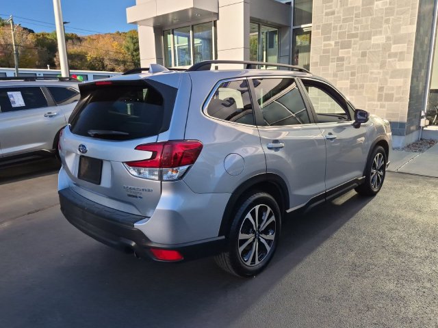 Used 2021 Subaru Forester Limited AWD/4WD image 3