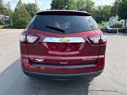 Used 2016 Chevrolet Traverse LT AWD/4WD image 4