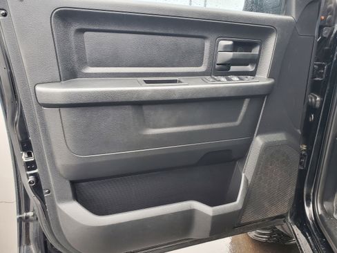 Used 2014 RAM 1500 Express image 11