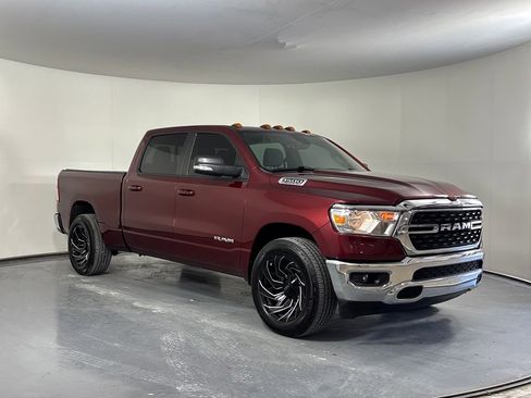 Used 2022 RAM 1500 Big Horn AWD/4WD image 2
