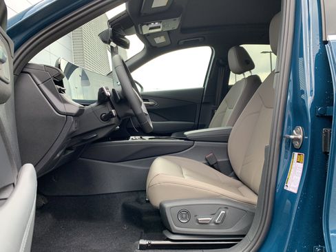 New 2026 Audi Q3 quattro 2.0T AWD/4WD image 5