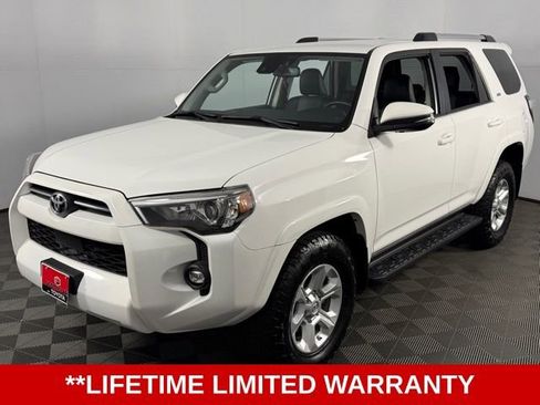 Used 2021 Toyota 4Runner SR5 Premium image 3