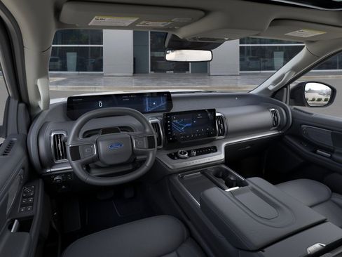 New 2026 Ford Expedition Platinum AWD/4WD image 11