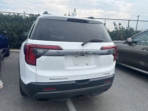 Used 2022 GMC Acadia AT4 w/ Technology Package AWD/4WD image 8