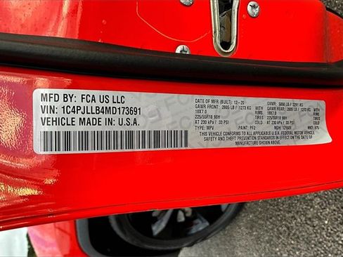 Used 2021 Jeep Cherokee Latitude Plus image 16