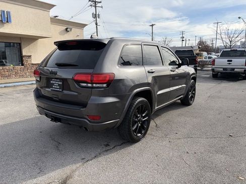 Used 2020 Jeep Grand Cherokee Altitude image 7