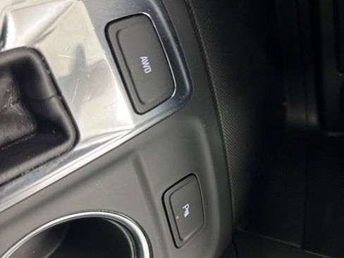 Used 2024 Chevrolet Equinox LT image 19