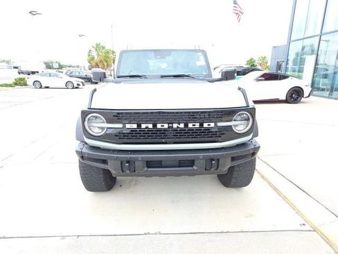 Used 2024 Ford Bronco Wildtrak AWD/4WD image 9