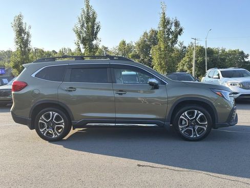 Certified 2023 Subaru Ascent Limited w/ Technology Package AWD/4WD image 3