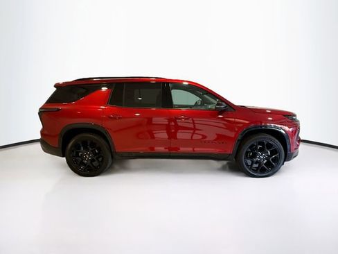 Certified 2024 Chevrolet Traverse RS w/ LPO, Floor Liner Package image 8