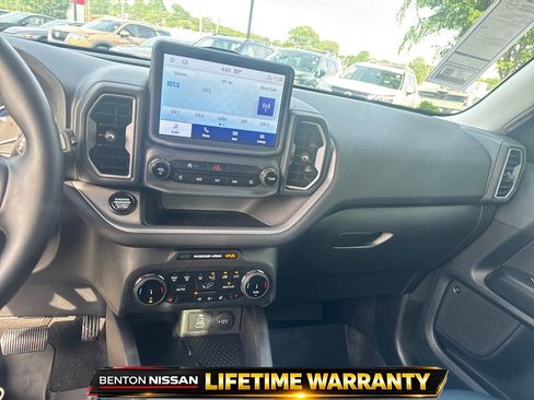 Used 2024 Ford Bronco Sport Outer Banks w/ Tech Package AWD/4WD image 16