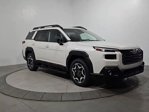 New 2026 Subaru Outback Touring image 8