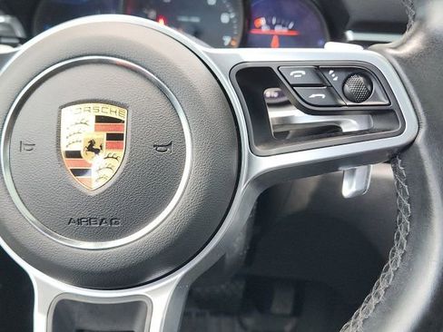 Used 2021 Porsche Macan AWD/4WD image 23