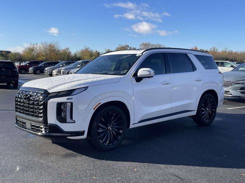 Certified 2025 Hyundai Palisade Calligraphy image 25