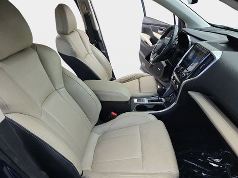 Used 2021 Subaru Ascent Limited w/ Technology Package AWD/4WD image 12