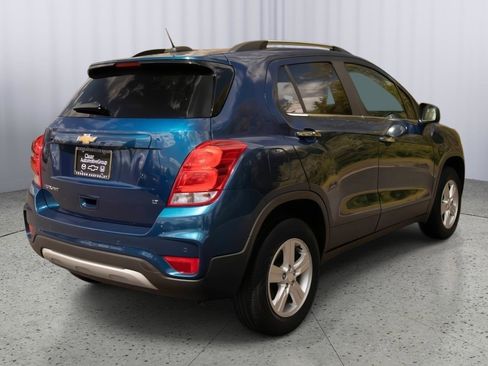 Used 2019 Chevrolet Trax LT w/ Driver Confidence Package AWD/4WD image 21